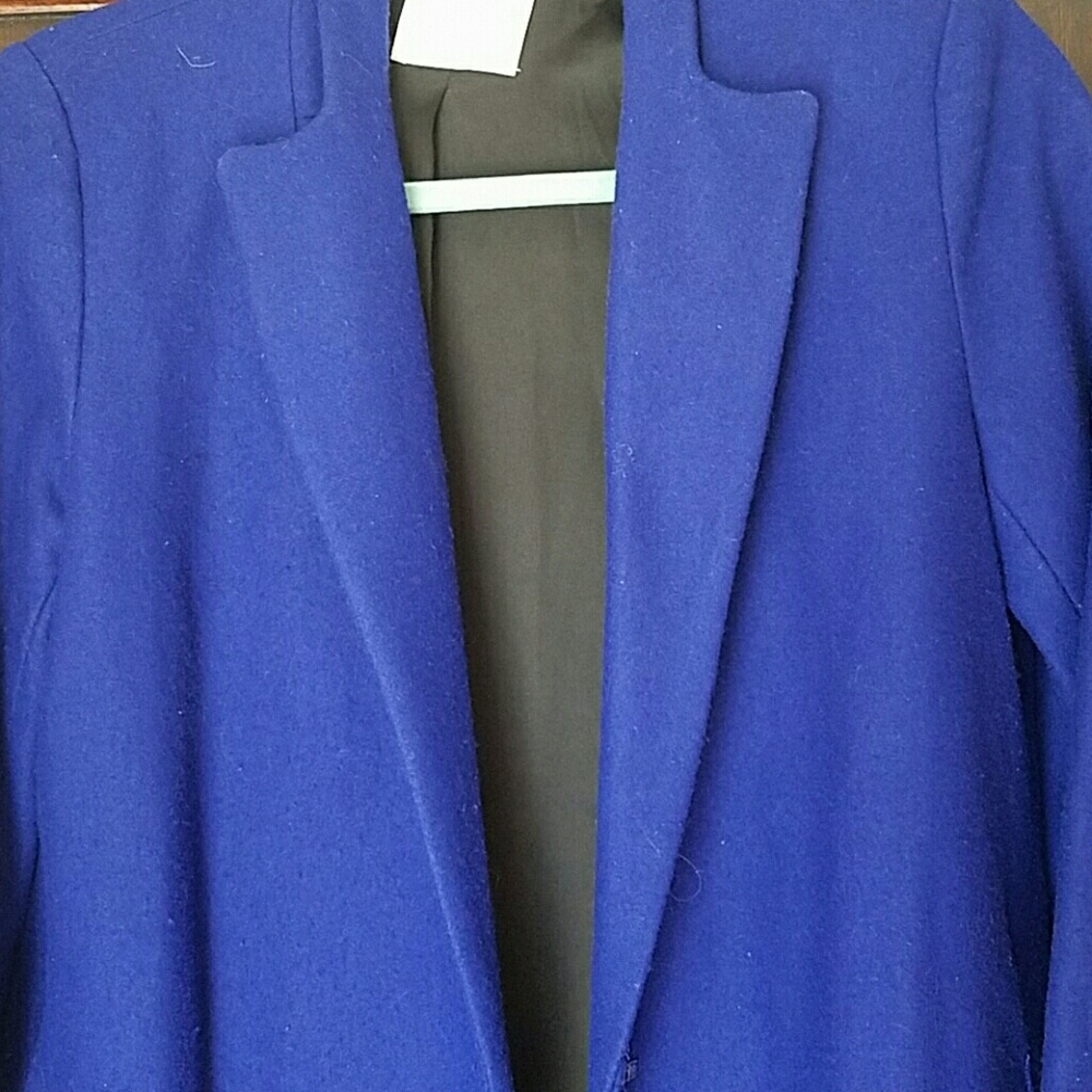 Line & Dot coat - Picture 2 of 4